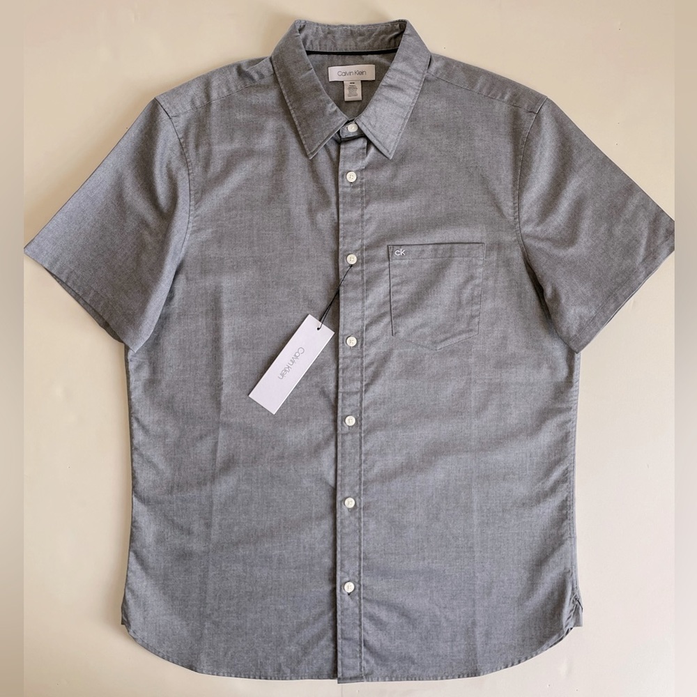 Calvin Klein Mens s/s button down shirt size M